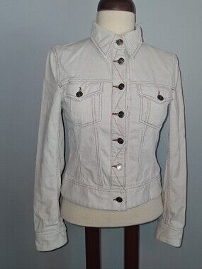H&M Cream Colored Textured Jacket with Button Front Women's/Teens Size 6